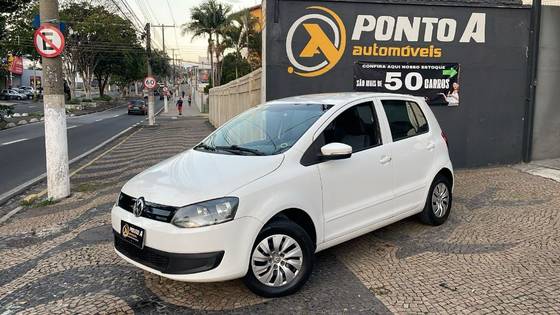 VOLKSWAGEN FOX 1.0 MI BLUEMOTION 8V FLEX 4P MANUAL VOLKSWAGEN FOX 1.0 MI BLUEMOTION 8V FLEX 4P MANUAL